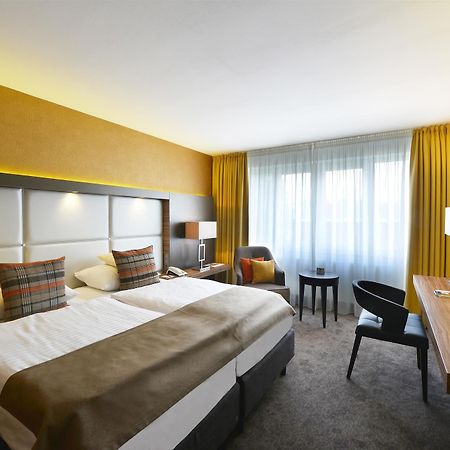 Best Western Plus Delta Park Hotel MHG Exteriör bild