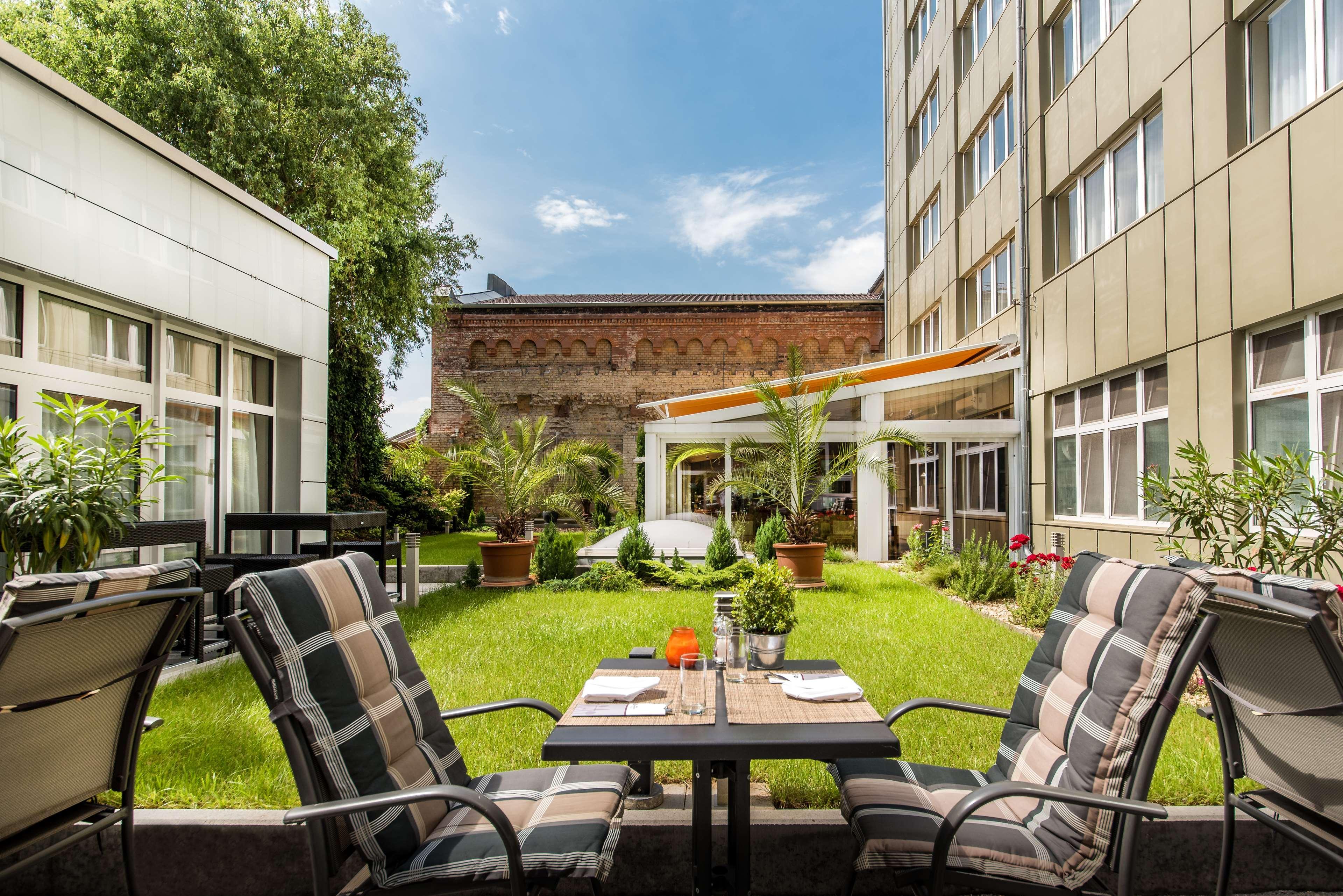 Best Western Plus Delta Park Hotel Mannheim Exteriör bild